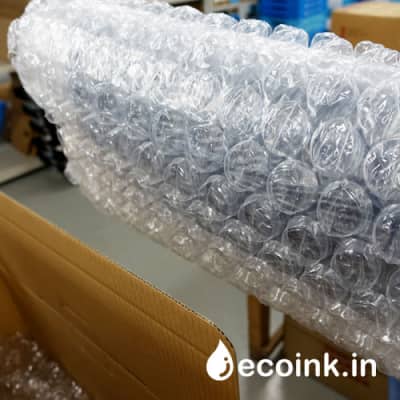 リサイクルトナーの輸送中の破損を未然に防ぐ努力をしています